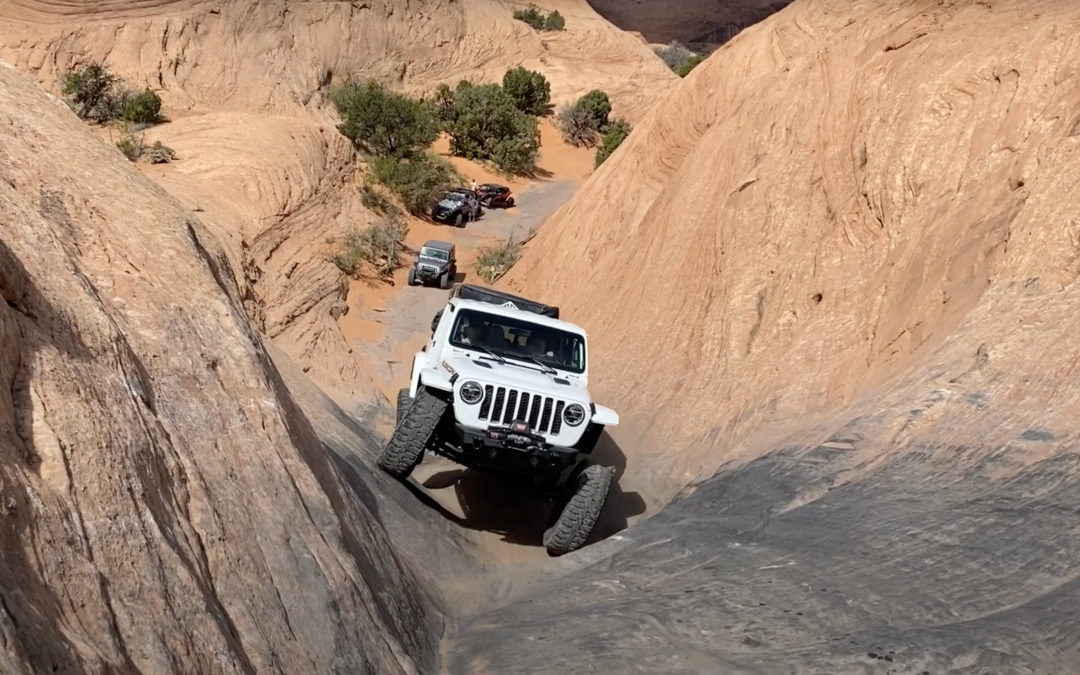 4 Extreme Obstacles on Hells Revenge 4×4 Trail in Moab UT.